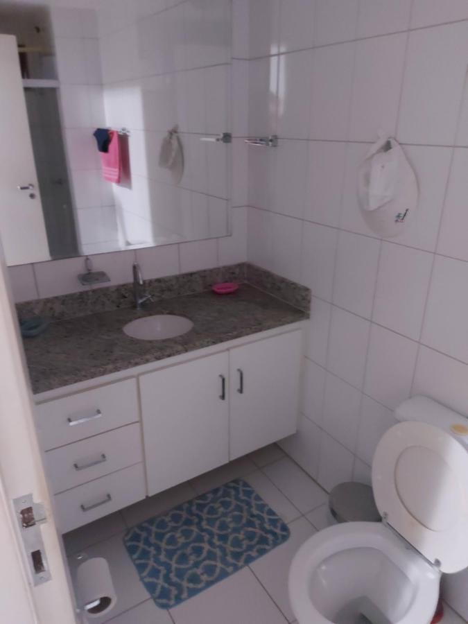 Apartamento Em Guarajuba 200M Da Praia Camaçari エクステリア 写真