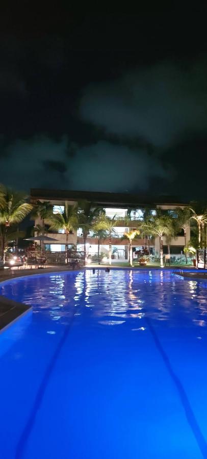 Apartamento Em Guarajuba 200M Da Praia Camaçari エクステリア 写真